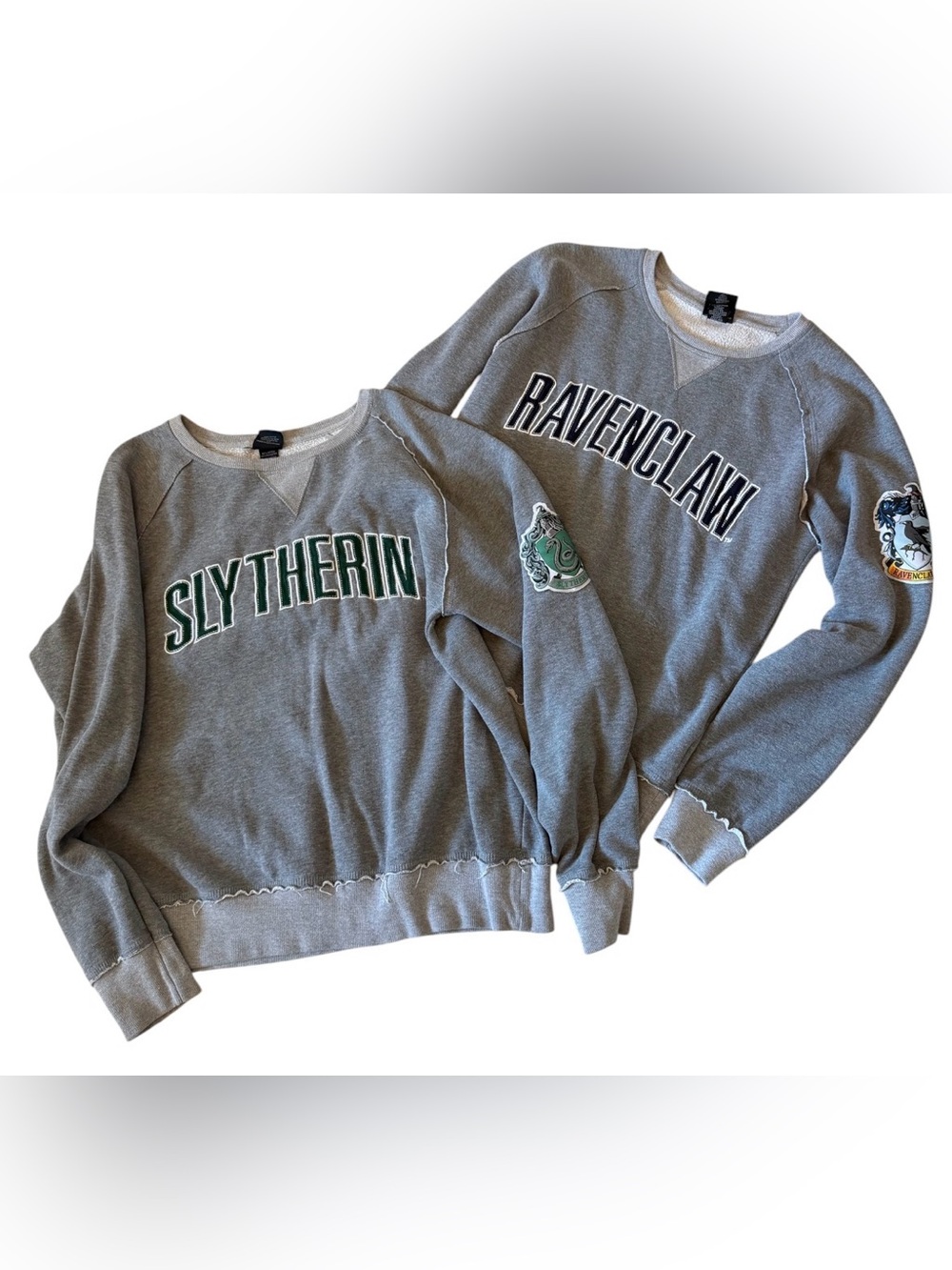 #43-2pc Bundle Harry Potter Sweatshirts Slytherin & Ravenclaw Universal Studios